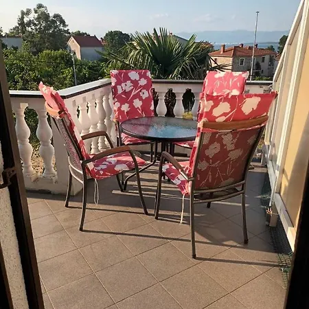 Mirna Vantacici Apartman Malinska