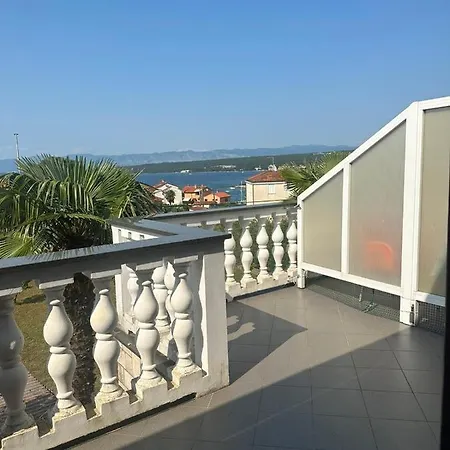 Mirna Vantacici Apartment